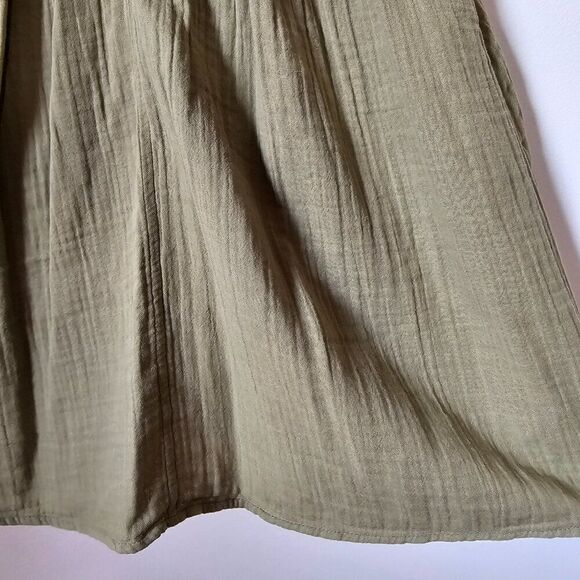 EUC OLD NAVY OLIVE SPAGHETTI STRAP SWING STYLE GAUZY TANK TOP SIZE SMALL - Picture 4 of 11
